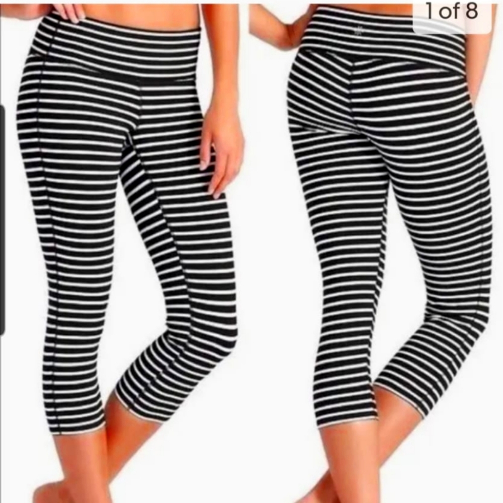 Athleta (girl) Chaturanga Black and White Striped Capri Athletic Leggings